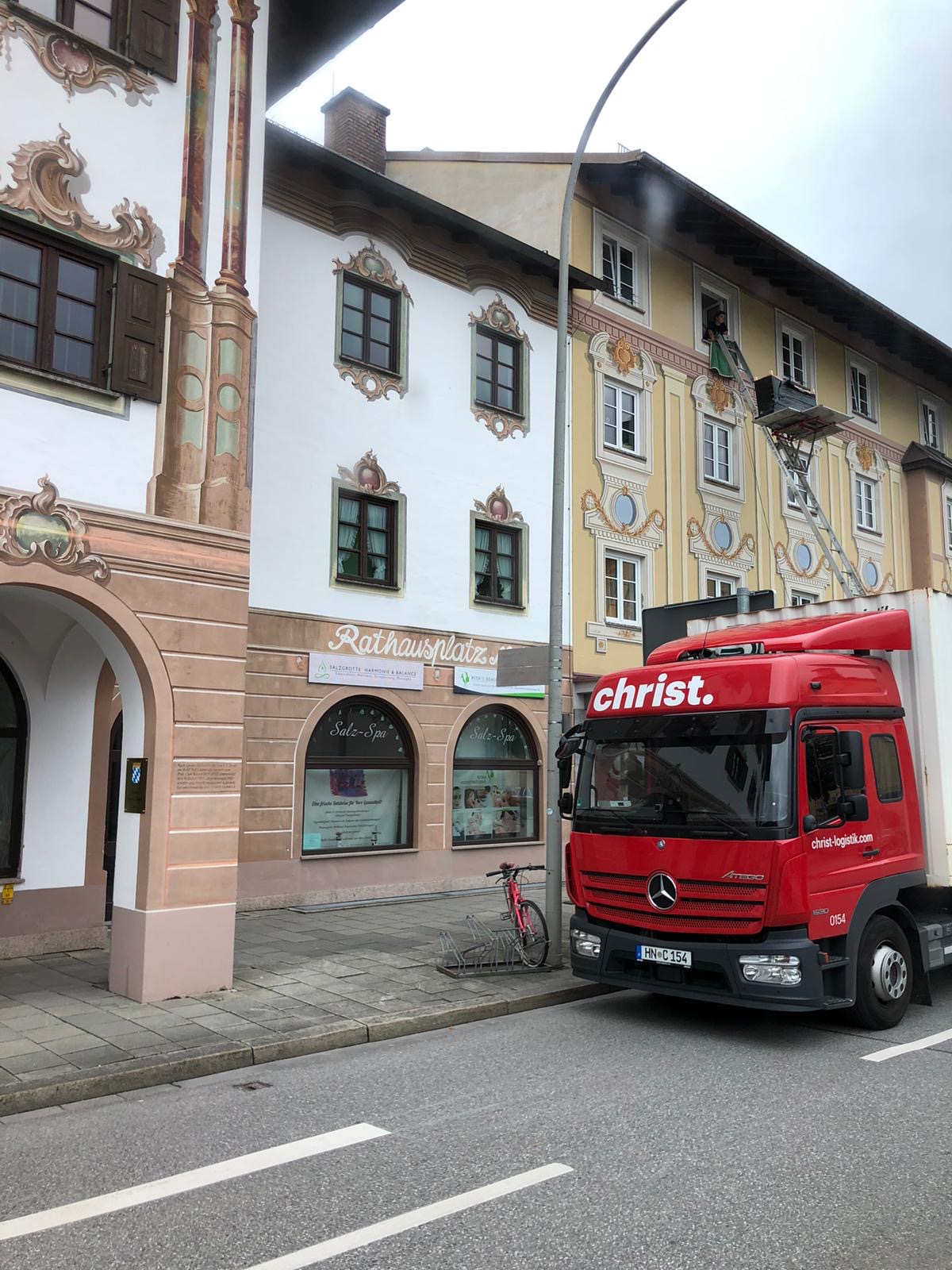 cb73d6c7-9d64-49e4-9b48-ee88ea4e337f